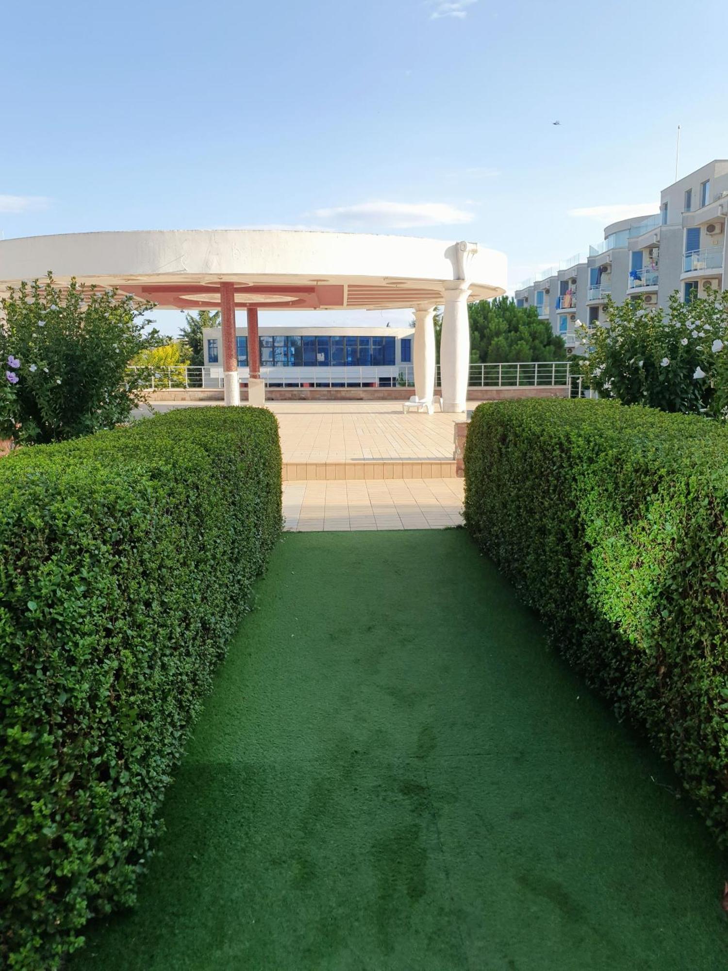 سارافوفو Elena'S Lux Aparthotel - Town & Sea View - Atlantis Spa المظهر الخارجي الصورة